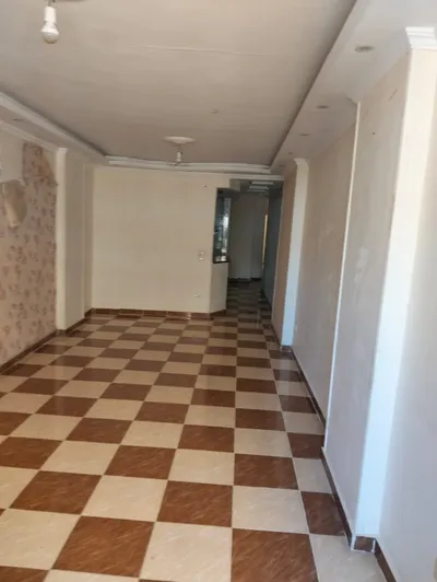 شقة للبيع متفرع من مصطفى كامل قبل وينجت in Alexandria, Bolkly - 3,000,000 EGP