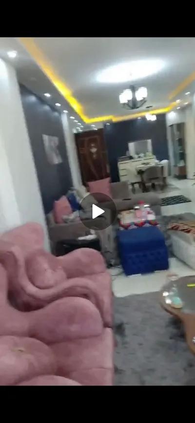 شقه للبيع في البيطاش ش قاصد كريم تشطيب الترا سوير لوكس في الإسكندرية, عجمي - 1,300,000 جنيه