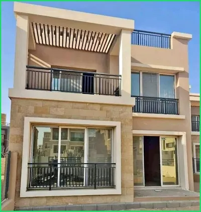 بمقدم 850 الف فيلا 247م بجاردن للبيع متشطبة بافضل مرحله ف الكمبوند in  New Cairo,  New cairo Compounds,  Taj City - 10,000,000 EGP