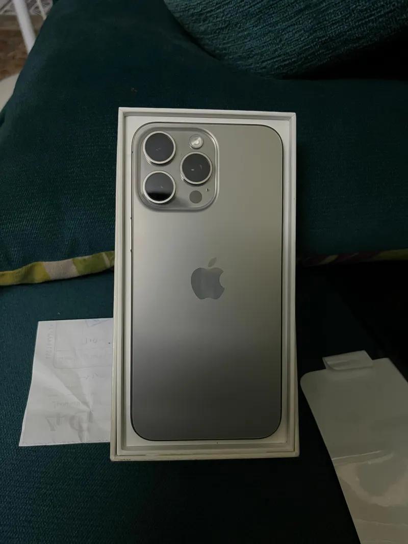 IPhone 15 pro max 256 GB - Natural Titanium