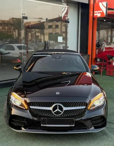 Mercedes Benz C200 Convertible 2021 Amg  in Cairo, New Nozha - 3,100,000 EGP