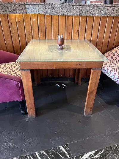 فرش مطعم كراسي وترابيزات في القاهرة, زهراء المعادى - 90,000 جنيه