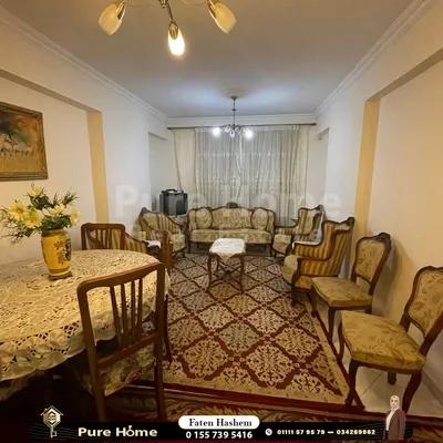 شقة للبيع - جليم – خطوات من كلية فنون جميلة في الإسكندرية, جليم - 3,000,000 جنيه