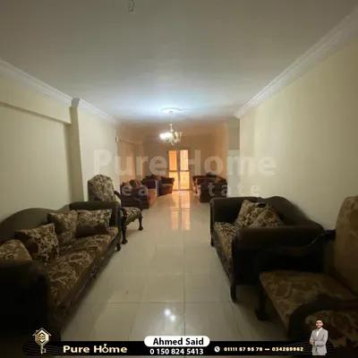 شقة للبيع في جناكليس في الإسكندرية, جناكليس - 3,500,000 جنيه