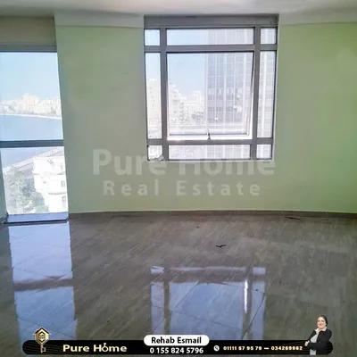 مقر اداري للايجار – المنشية – علي الترام في الإسكندرية, المنشية - 18,000 جنيه