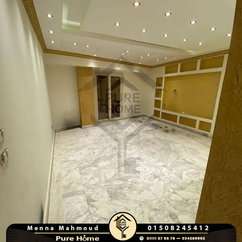 شقة للبيع 135 م - محرم بك - شارع الاسكندراني