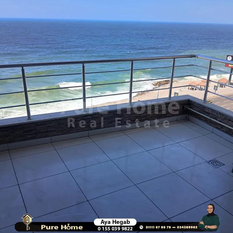 شقه للبيع - كامب شيزار - بحر مباشر