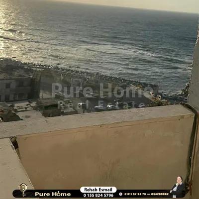 شقة للايجار - سيدي جابر - خطوات من البحر في الإسكندرية, سيدي جابر - 19,000 جنيه