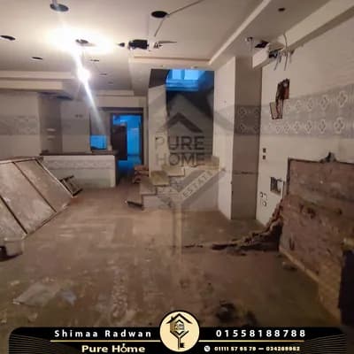محل للايجار 200 م - كامب شيزار - علي الترام مباشرة in الإسكندرية, كامب سيزار - 60,000 EGP
