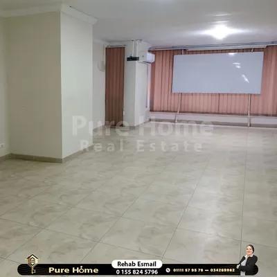 مقر اداري للايجار - سبورتنج - شارع بورسعيد مباشر في الإسكندرية, سبورتنج - 13,000 جنيه