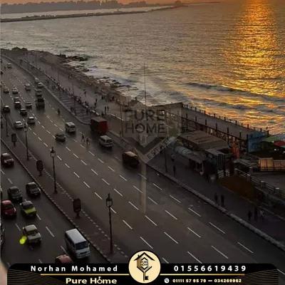 شقة مفروشة للايجار 150 م -كامب شيزار- بحر مباشر في الإسكندرية, كامب سيزار - 35,000 جنيه