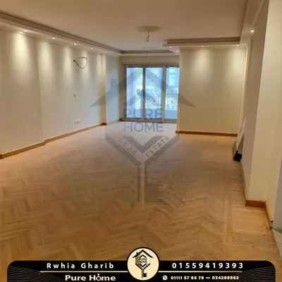 شقة للايجار 180 م - الازاريطة - علي الترام مباشرة  in الإسكندرية, الأزاريطة - 35,000 EGP