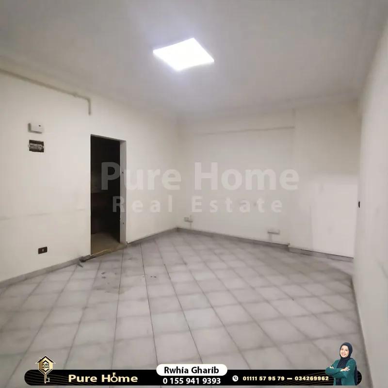 فرصة للاستثمار مقر اداري للبيع - سموحة