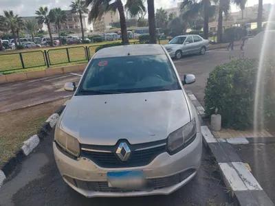 لوجان ٢٠١٥ الشكل الجديد اوتوماتيك ماشية ٧٠ الف in Alexandria, Asafra - 400,000 EGP