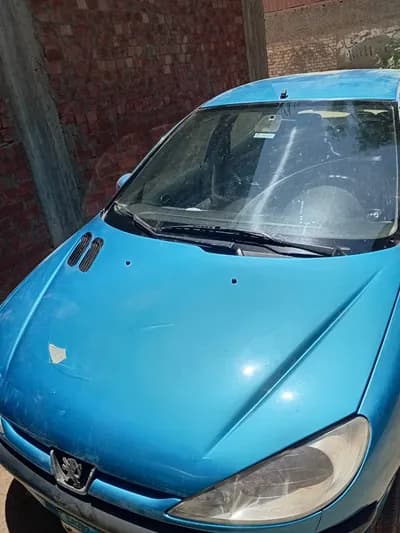 للبيع بيجو ٢٠٦ اوتوماتيك ٠١٠٩٦٨٨٥١٥٥ in Cairo, Helwan - 250,000 EGP
