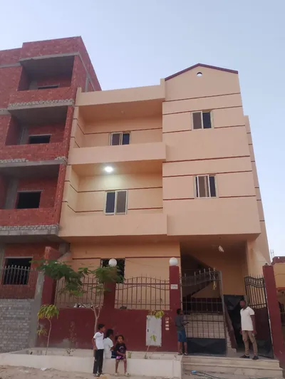 شقة للبيع تمليك سوبر لوكس بدر  in القاهرة, مدينة بدر - 1,650,000 EGP
