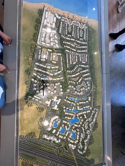 شاليه للبيع in  الساحل الشمالي,  سيدى عبد الرحمن - 3,660,000 EGP