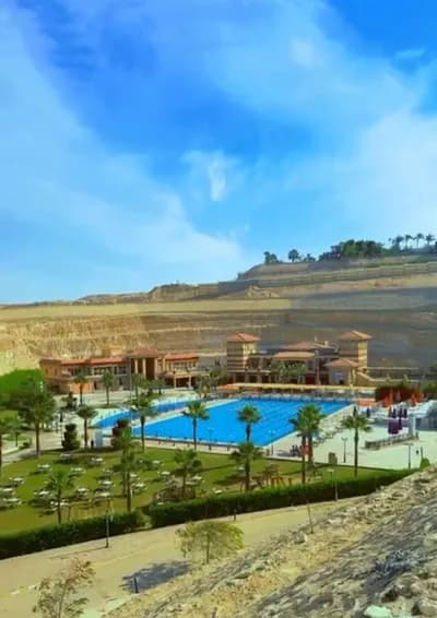 فيلا للبيع in Cairo, Al Rehab City - 205,000,000 EGP