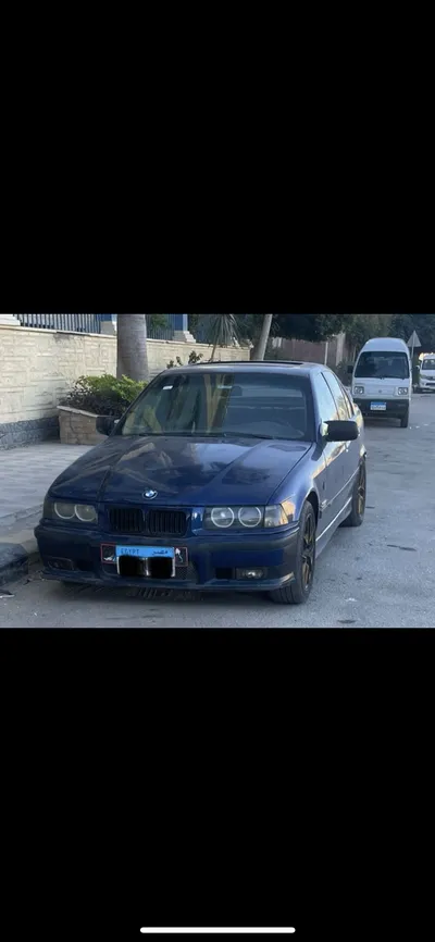 Bmw e36 320 in Giza, Sheikh Zayed - 320,000 EGP