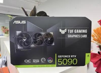 Brand New Asus Geforce RTX 5090 32GB Oc Edition GDDR7 GPU. في الإسكندرية, الحضرة - 94,000 جنيه