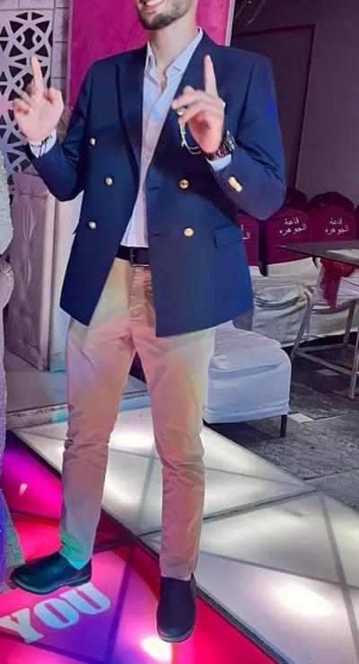 بليزر رجالي تلبس 4ساعات بس in Qalyubia, Khosous - 700 EGP