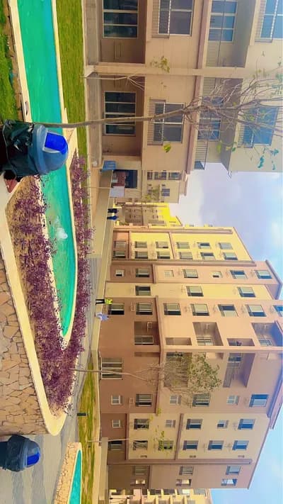 • 180م + 120م روف بأقل سعر في نيوبوليس in  New Cairo,  Al Rehab - 5,500,000 EGP