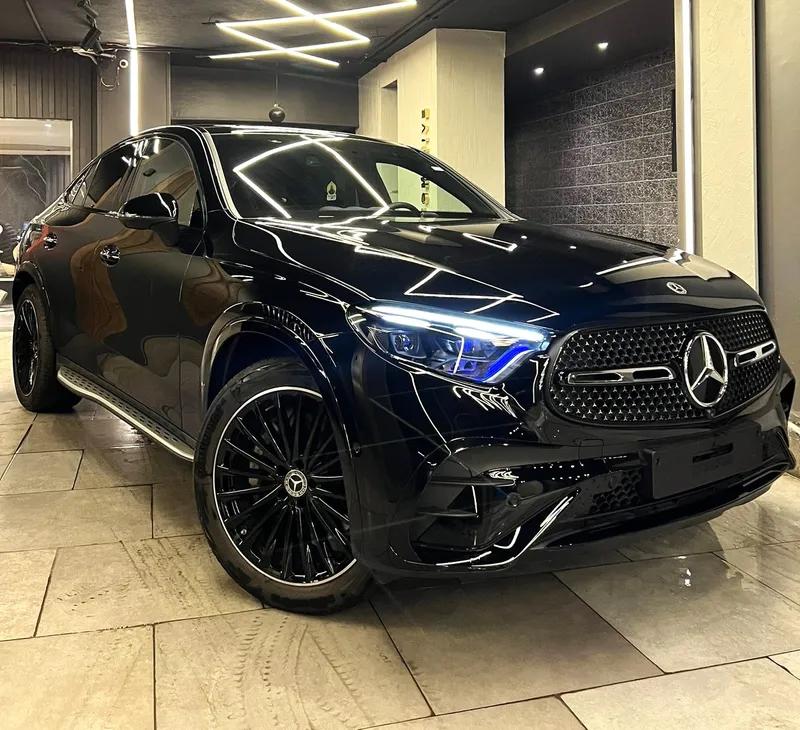 Mercedes Benz GLC300 4-Matic AMG NightPackage جديده زيرو 202