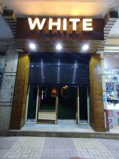 محل للبيع اسكندريه العجمي الحديد والصلب اخر شمال بجوار قهوه الفلسطيني  in الإسكندرية, عجمي - 2,300,000 EGP