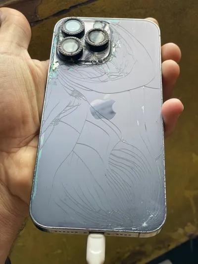 ايفون 14برو ماكس مقفول ايكلود في القاهرة, القاهرة الجديدة - 14,000 جنيه