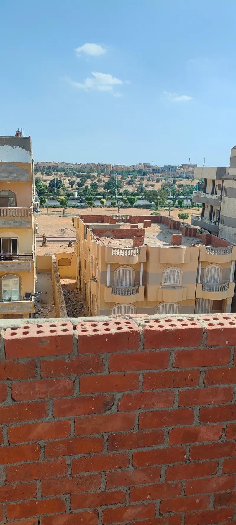 شقه لقطه للبيع في مدينه بدر