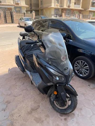 سكوتر للبيع بحالة ممتازة البيع لظروف طارئة في القاهرة, مدينة نصر - 100,000 جنيه