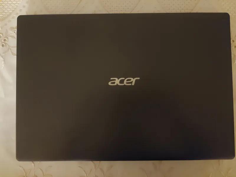 Acer aspire 3