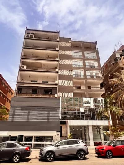 تم تنزيل السعر لسرعه البيع عماره بمصر الجديدة  in القاهرة, مصر الجديدة - هليوبلس - 215 EGP