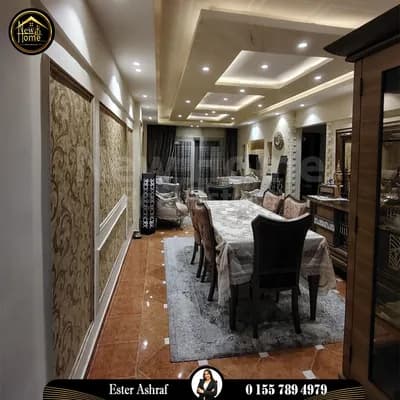 شقة للبيع 145 م محرم بك متفرع من شارع أمير البحر in الإسكندرية, محرّم بيك - 4,200,000 EGP