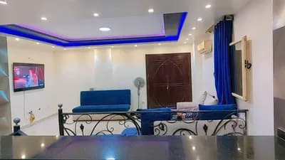 دوبلكس للايجار مفروش او فاضي in  الشيخ زايد,  الحي الحادي عشر - 30,000 EGP
