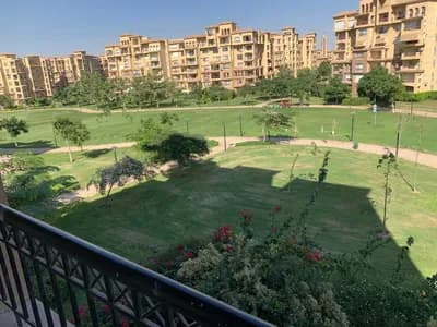 للآيجآر بمدينتي شقة 266م² قآنون جديد آمام آكبر مول الاوبن اير in القاهرة, مدينتي - 32,000 EGP