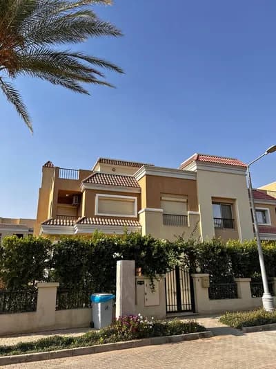 فيلا للبيع بفيو علي الاجون بمقدم10% in  New Cairo,  New cairo Compounds,  Sarai - 18,059,280 EGP