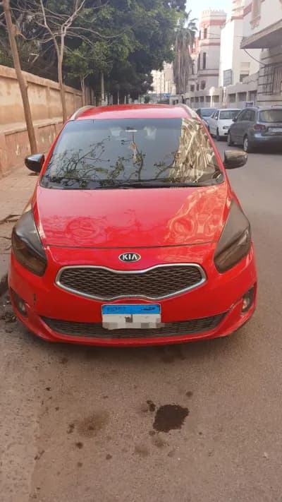 كيا كارنز ٢٠١٥ in Alexandria, Moharam Bik - 770,000 EGP