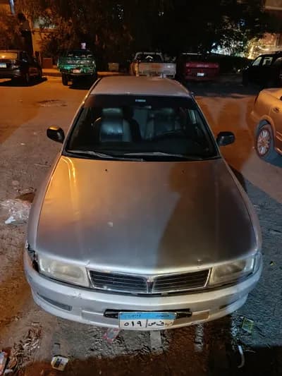 لانسر كريستالة كاملة مانيوال ٩٩ in Cairo, New Cairo - 235,000 EGP