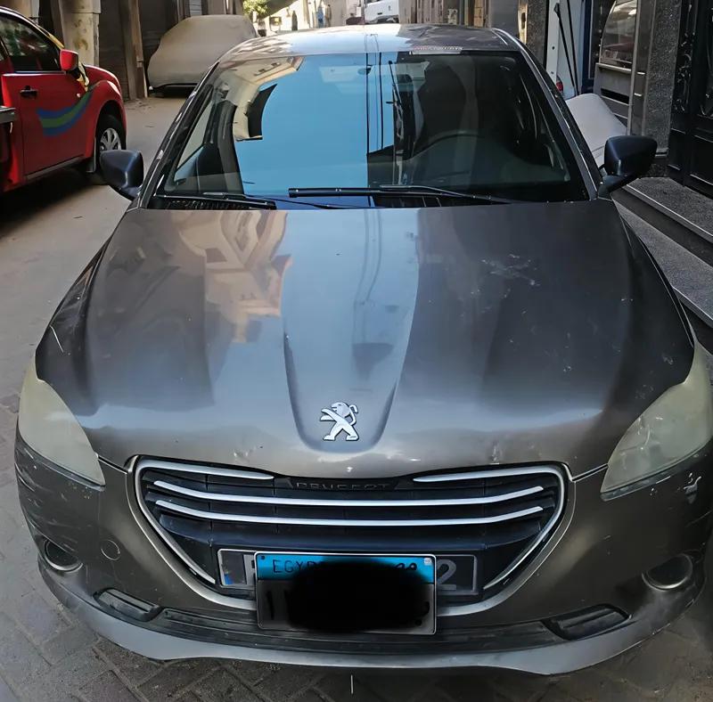 بيجو 301 موديل 2014 فبريكا بالكامل رخصه ساريه ٣ سنين جديده