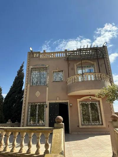 مزرعة و أرض مرخصة مصنع تعبئة مياة معدنية في البحيرة, وادي النطرون - 35,000,000 جنيه