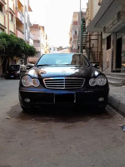 Mercedes Benz c180 2002 في البحر الأحمر, الغردقة - 580,000 جنيه