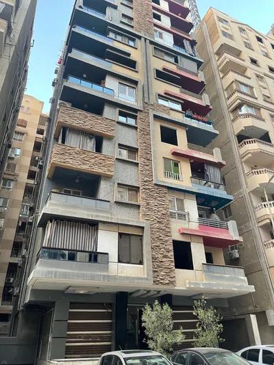 شقه بالمقطم للبيع في القاهرة, الهضبة الوسطى, مناطق أخرى - 2,100,000 جنيه