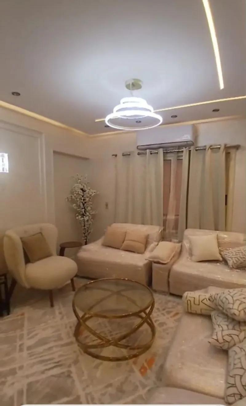 شقه للبيع بالمنطقه الثامنه بالقرب من سراج مول مدينه نصر code