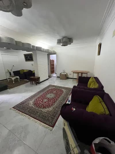 شقه للإيجار الشهري او السنوي الاسكندريه  in الإسكندرية, ميامي - 10,000 EGP