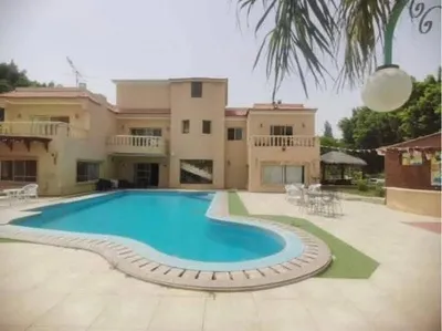 فيلا روعة للبيع بها فيلا أخرى بالريف الاوروبى in  الشيخ زايد,  مناطق أخرى - 25,000,000 EGP