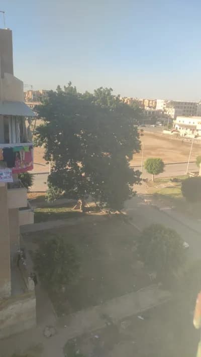 شقة بالعاشر من رمضان مجاورة ٥٥ ب٥٧٠ الف جنيه أمام معهد الهندسه مفروشه in الشرقية, العاشر من رمضان - 570,000 EGP