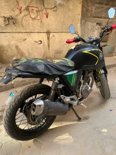 Hogan v200 in Cairo, Abbasiya - 34,000 EGP