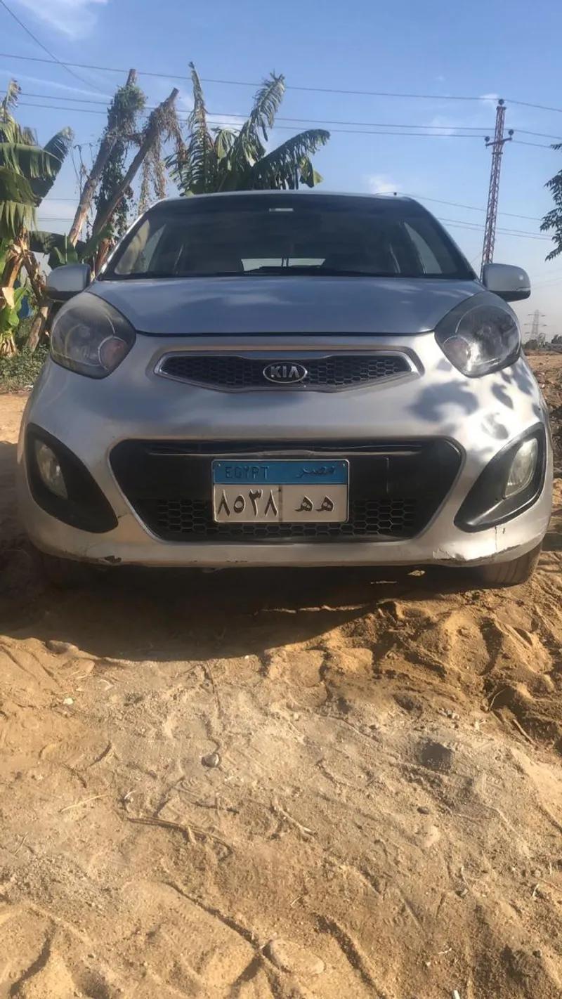 كيا بيكانتو للبيع اعلي فيه بدون فتحه سقف