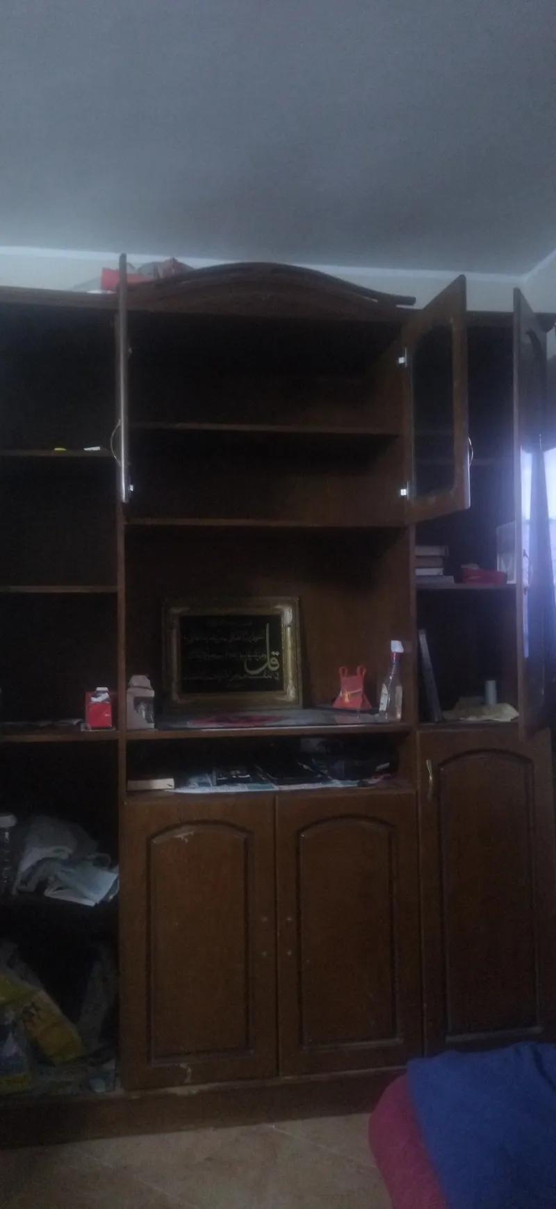 نيش مكتبه عموله